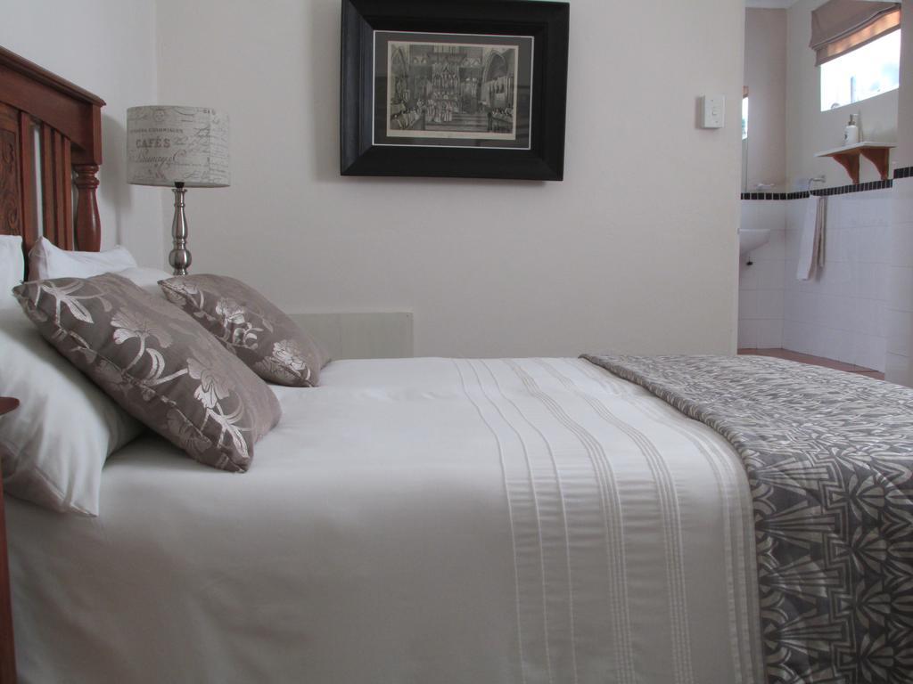 Outeniqua Travel Lodge George Ruang foto