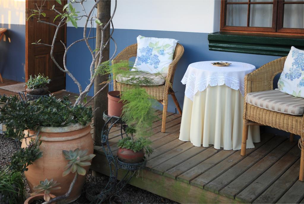 Outeniqua Travel Lodge George Bagian luar foto