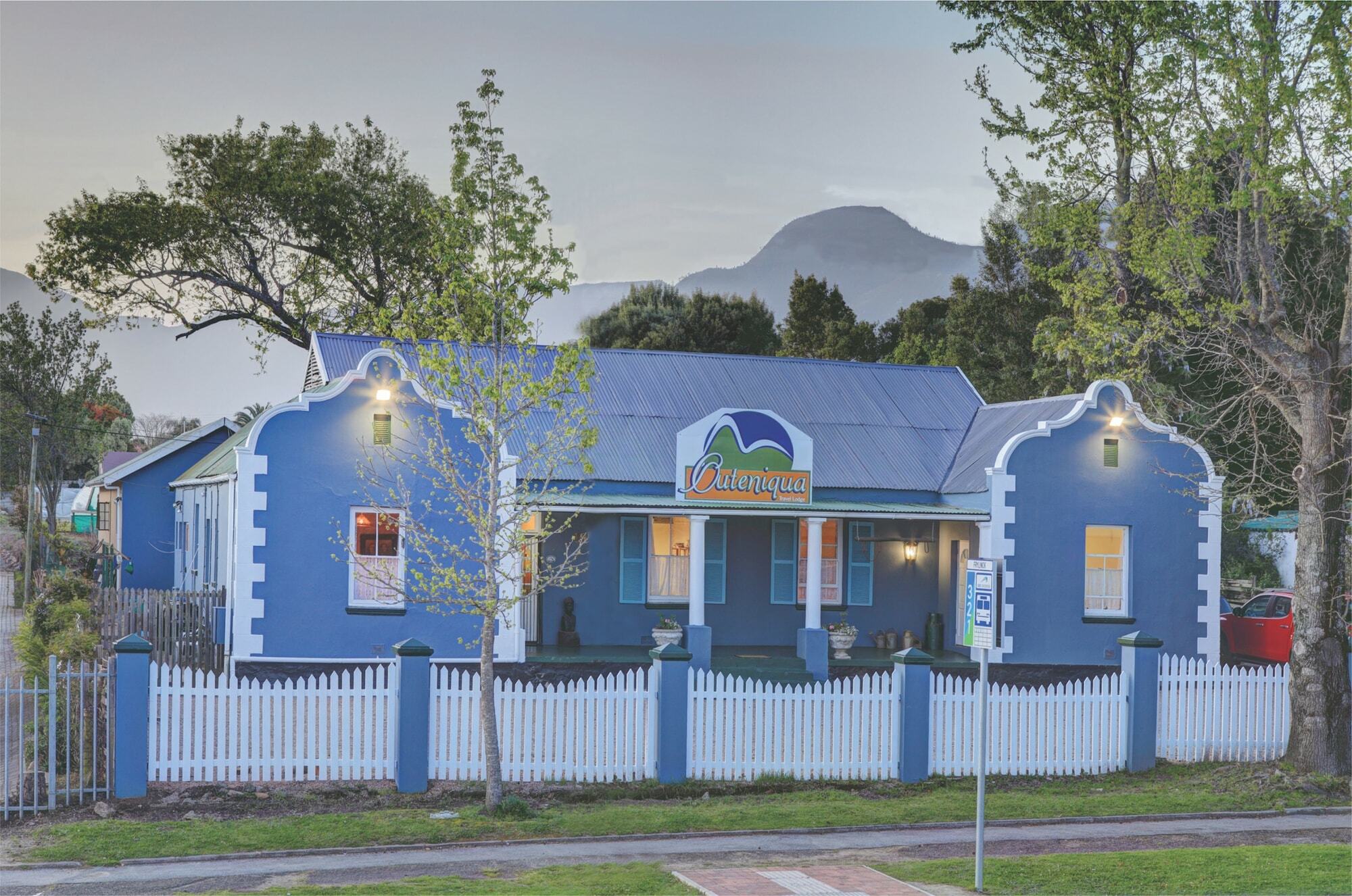 Outeniqua Travel Lodge George Bagian luar foto